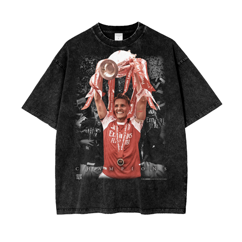 Tour Captain Champion Oversized Snow Wash T-Shirt